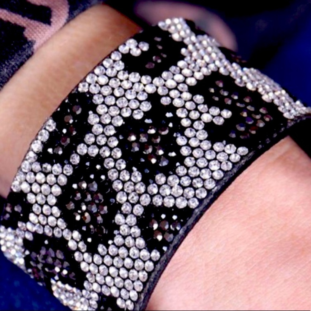 Animal Print Silver Bracelet-New
